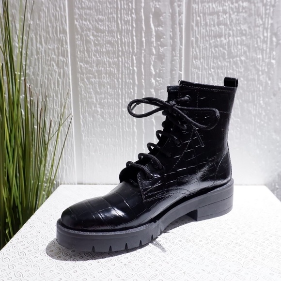 Topshop Shoes - TOPSHOP BUSTER CROC MOTO LACE UP BOOTS SIZE 37 ✨